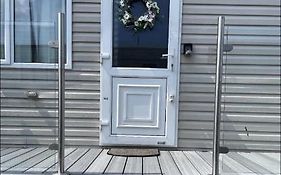 2 Bedroom Caravan To Rent In Allonby